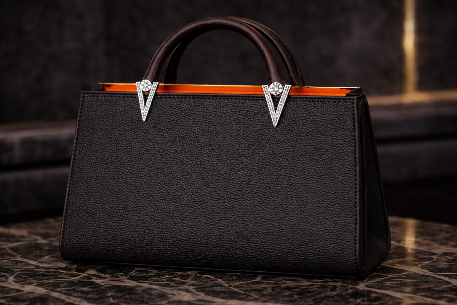 VÉ NOIR Handbag BLM14KLAB
